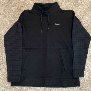 Columbia Sunday Summit Oversized Funnel Long-Sleeve Pullover. Size Small. Black